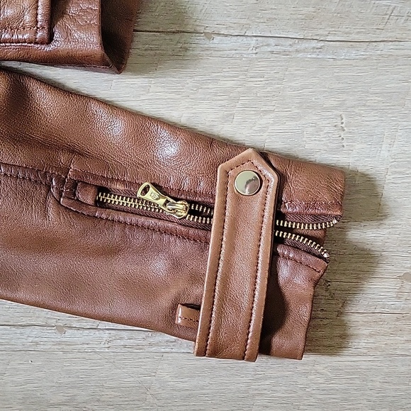 Massimo Dutti genuine leather moto jacket in size XS. - Picture 9 of 16